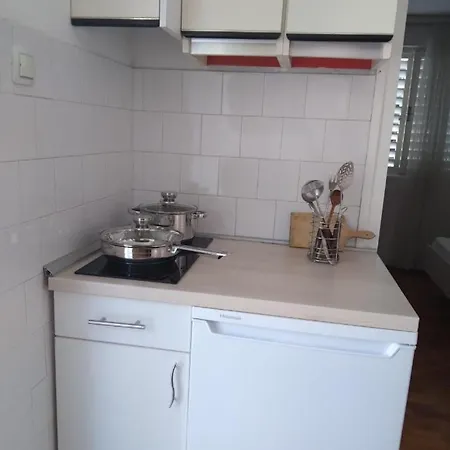 Apartmán Oaza - 150m From The Sea Novi Vinodolski